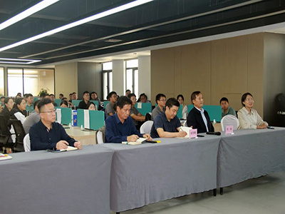 济南市市场监督管理局领导专家到我司进行广告法指导培训