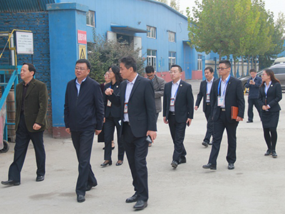历城区区委常委、组织部长温洪军同志莅临我司生产基地指导工作