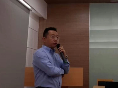 公司市场总监张坚先生应邀对上海生农销售人员作专题培训